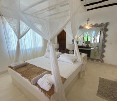 Gede Hotel | Alawi Home