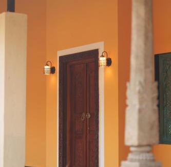 Murbad Villa | Alaya Stays Nehamrit Courtyard Villa Pet friendly Villa with Outdoor Bathtub