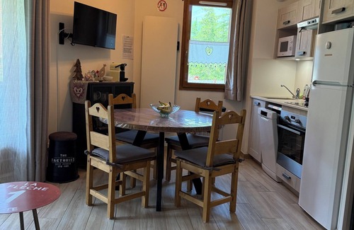 Les Claux Apartment | Albane F2 on slopes swimming pool quiet fully renovated 3 * wifi covered parking