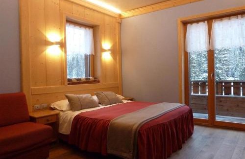 Auronzo di Cadore Hotel | Albergo Chalet Lago Antorno