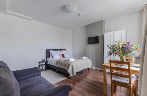 Oude Pijp Bed & Breakfast | Albert Cuyp Studio