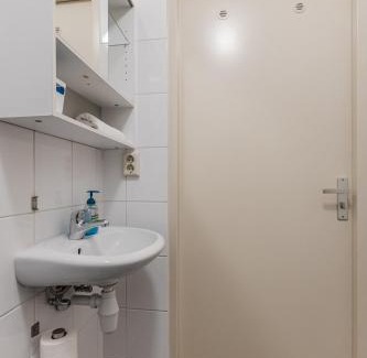 Oude Pijp Bed & Breakfast | Albert Cuyp Studio