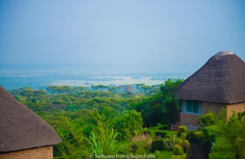 Rubirizi Cabin | ALBERTINE VALLEY LODGE