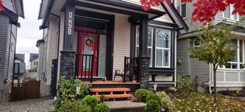 Maple Ridge House | Albion Stay