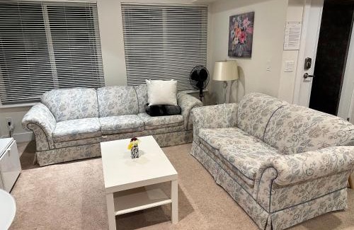 Maple Ridge House | Albion Stay
