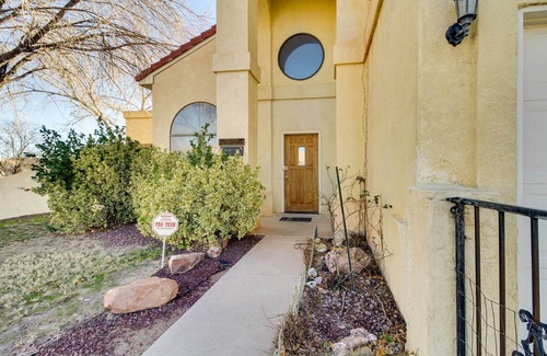 Paradise Hills Civic Cottage | Albuquerque Home w/Spacious Yard & Fire Pit!