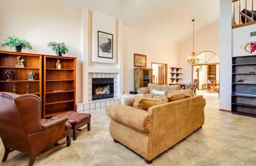 Paradise Hills Civic House | Albuquerque Home with Spacious Yard and Fire Pit!