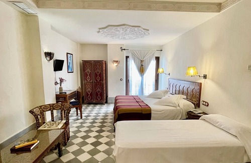 San Gil Hotel | Alcoba del Rey de Sevilla Boutique Hotel
