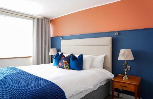 Clifden Hotel | Alcock & Brown Hotel