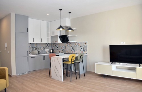 Qerek Apartment | ALD300 - Kurt & Daniel San Pietro Lalez