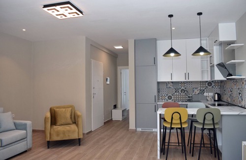Qerek Apartment | ALD300 - Kurt & Daniel San Pietro Lalez