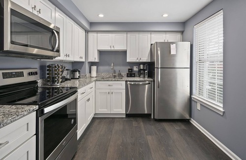 Countryside House | AldenDelight: Work Friendly & 40 Mins to DC