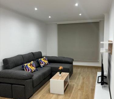 Burela Apartment | Alesamar A