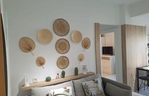 Eski Lara House | Alex Suites Lara