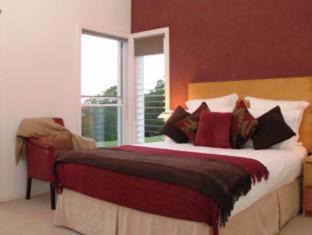 Doonan Bed & Breakfast | Alexandria Retreat