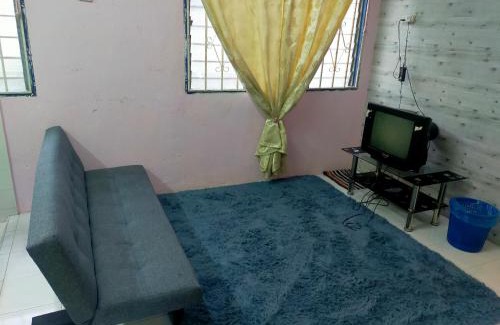 Ayer Molek House | AlFarabi GuestHouse @ Melaka