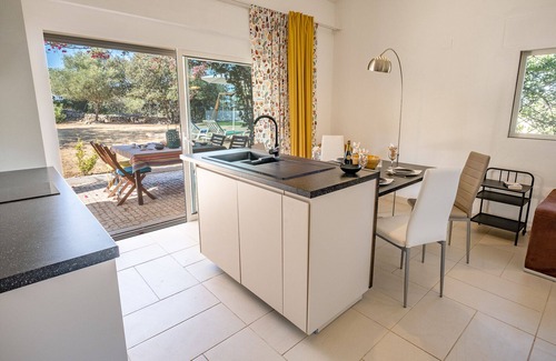 Gorjoes House | Algarve House with private pool quiet environment