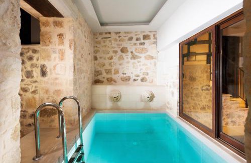 Maroulas Villa | Ali Vafi's Villa - Heated Jacuzzi & Indoor Pool