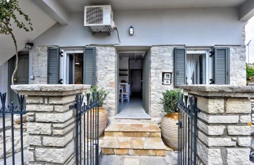 Gaios Apartment | Alia Studios