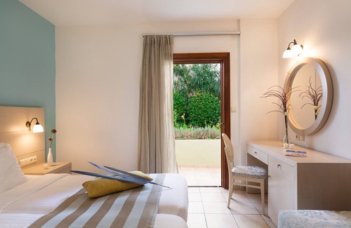 Agios Vasileios Hotel | Alianthos Garden Hotel