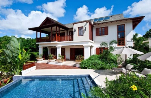 Halcyon Heights Villa | Alila Villa | stunning 4-bedroom villa within the exclusive Sandy Lane Estate.
