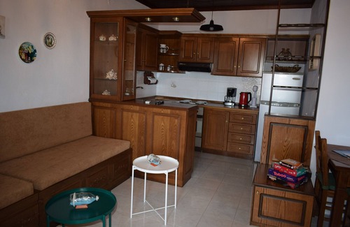 Agios Dimitrios Apartment | alisaxni seaside apartment(pelion Greece)