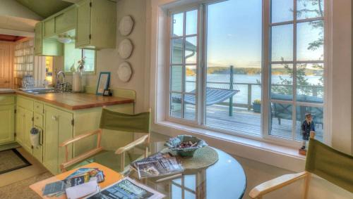 Orcas House | All Dream Cottages Romantic Island Getaways