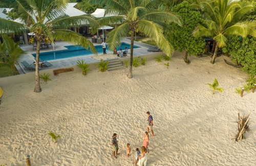 Tagaqe Villa | All inclusive Beachfront Villa in Fiji!