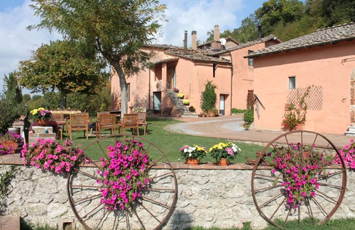 Simignano Villa | ALL PROPERTY 7BR - Charming Tuscan Villa with pool, hot tub, A/C,Siena 15 km