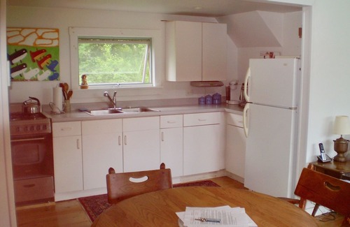 Craftsbury Village Cottage | All Season Vermont Vacation Cottage