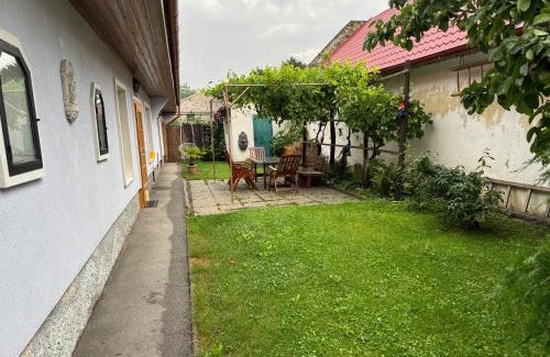 Kittsee House | Alla