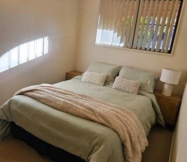Hillvue House | Allawah Hideaway Tamworth