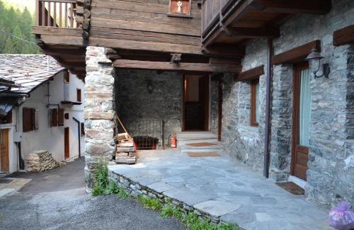 Frachey House | Alle pendici del Monte Rosa