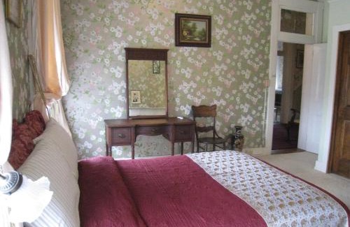 Hollidaysburg Bed & Breakfast | Allegheny Street Bed & Breakfast