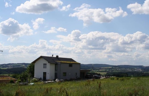 Roetz Apartment | Allergy-friendly vacation apartment in the "Upper Bavarian Forest" with terrace and garden