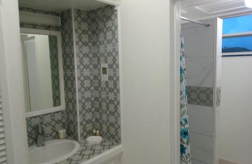 Hastings Apartment | Alleyne Apartments