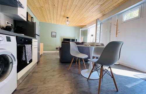 Cherbourg-en-Cotentin House | Alma 8 Le Calme au Coeur de Cherbourg