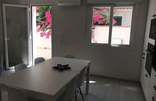Reitani House | Almaga to experience the crystalline sea of Sicily as if you were at home.