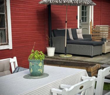 Kavlinge Apartment | Almbacka gård