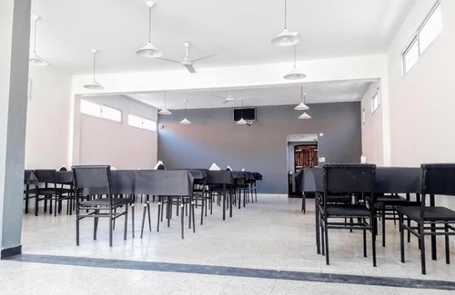 Mar de Ajo Hotel | Almirante Brown 49