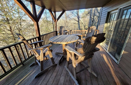 Mill Ridge Cabin | "Almost Heaven" Mountain Retreat