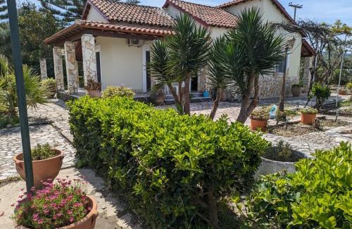 Almiros Beach Villa | Almyros Garden House