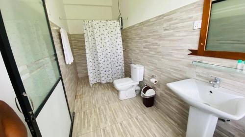 Kumbalwela Hotel | Aloft Grand Hotel Ella