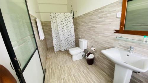 Kumbalwela Hotel | Aloft Grand Hotel Ella