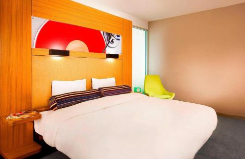Mount Laurel Hotel | Aloft Mount Laurel