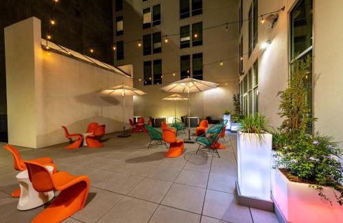 Yamacraw Village Hotel | Aloft Savannah Downtown Historic District