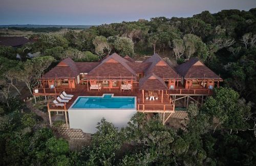 Zitundo Villa | Aloha 10 I 4Bed Villa with Stunning Sea View Pool