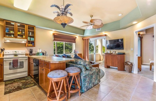 Kahaluu Bay Villa | Aloha Condos, Beach Villas at Kahaluu, Villa 1-201, Beach View, AC