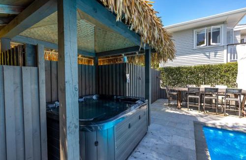 Surfdale House | Aloha Cottage with Pool & Spa, Waiheke