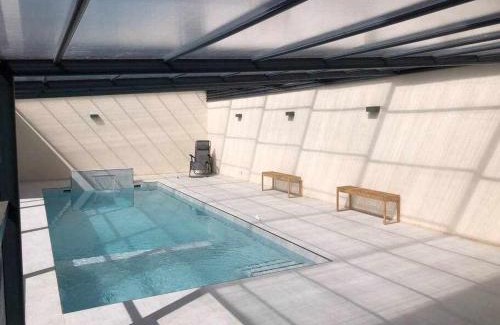 Villafranca de los Caballeros House | Alojamiento El Pez, Casa con piscina climatizada